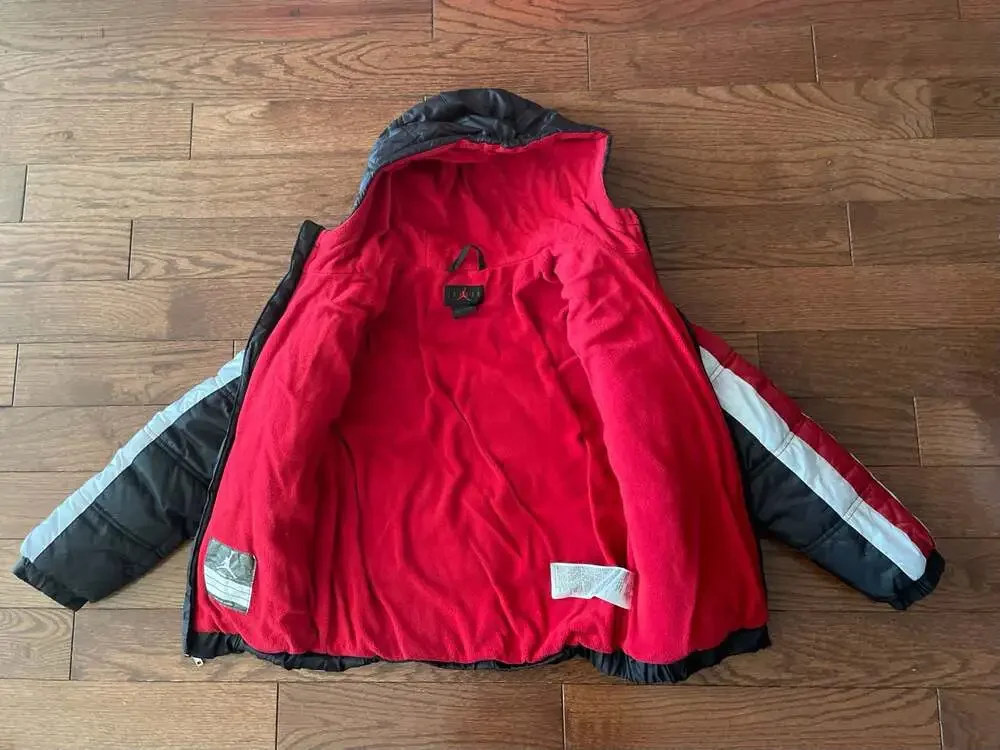 Y2K Nike Jordan Boys Puffer Jacket Black Red Hooded Size M 10-12‎